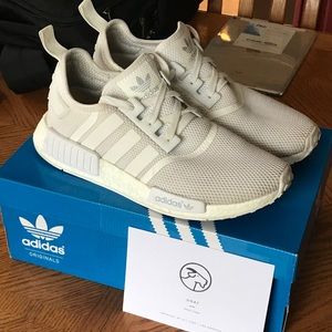 All White NMDs size 10